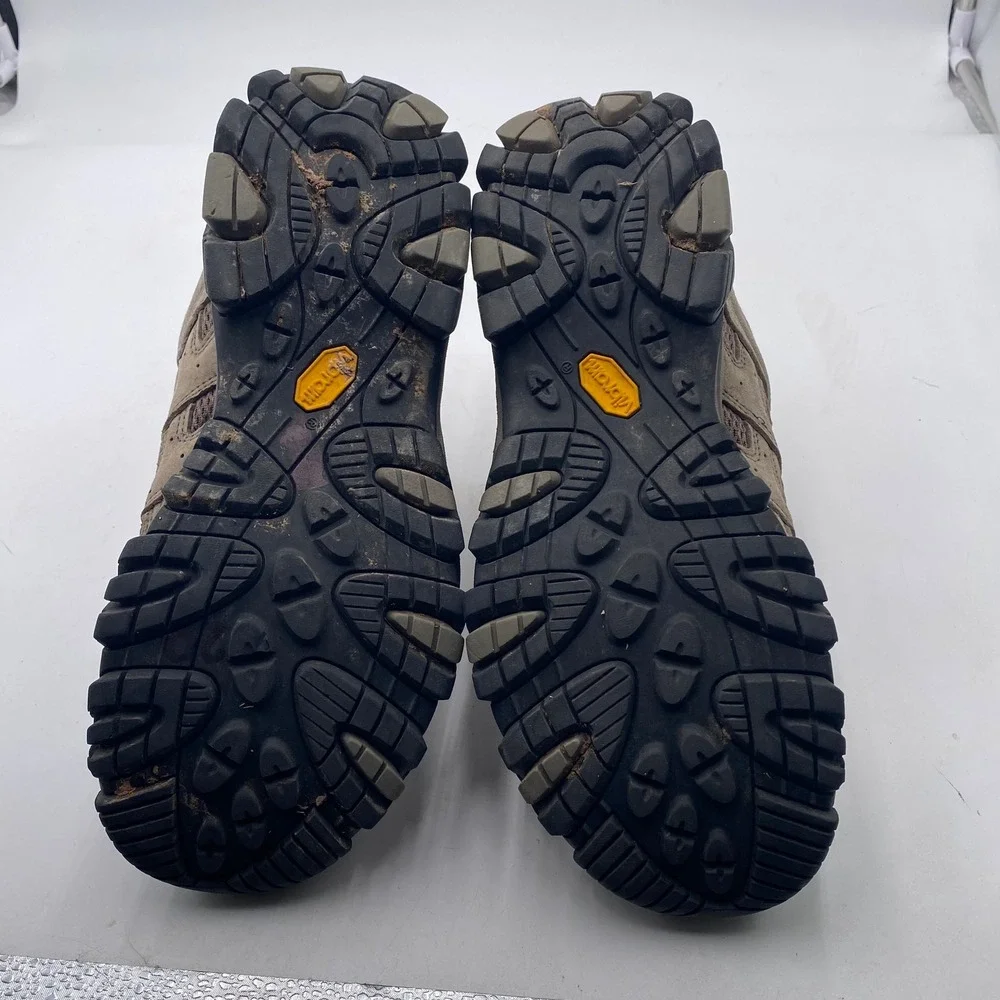 Merrell Moab 2 Mid Hiking Boots Mens 9.5 Walnut Brown Suede Vibram Trail J035869